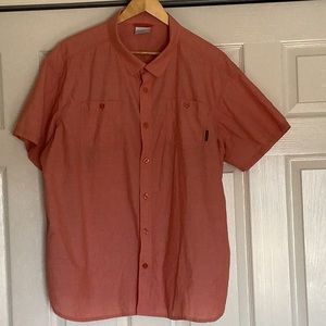Columbia men’s shirt